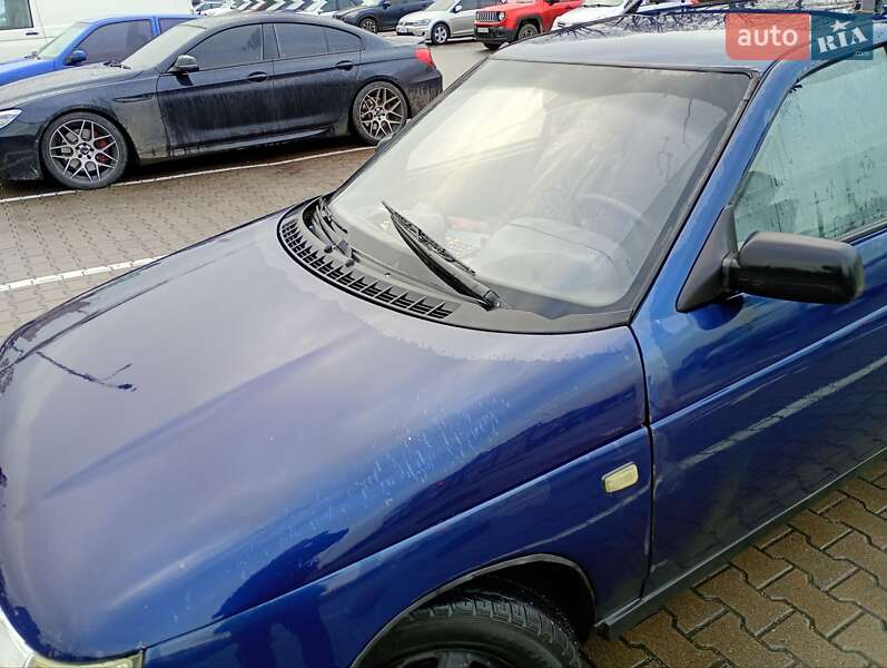 ВАЗ / Lada 2111 2002