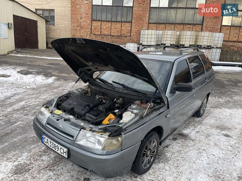 Универсал ВАЗ / Lada 2111 2006 в Новоархангельске