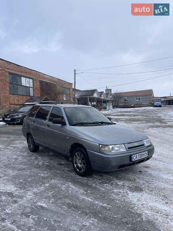 Универсал ВАЗ / Lada 2111 2006 в Новоархангельске