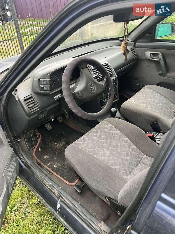 Универсал ВАЗ / Lada 2111 2006 в Ужгороде фото 3 Универсал ВАЗ / Lada 2111 2006 в Ужгороде