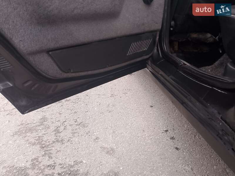 Универсал ВАЗ / Lada 2111 2007 в Полонном