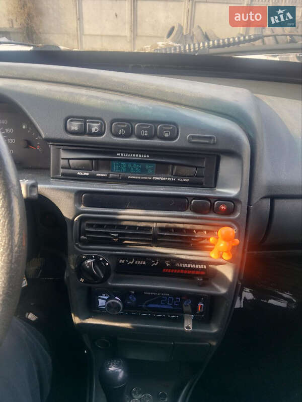 Универсал ВАЗ / Lada 2111 2011 в Черновцах