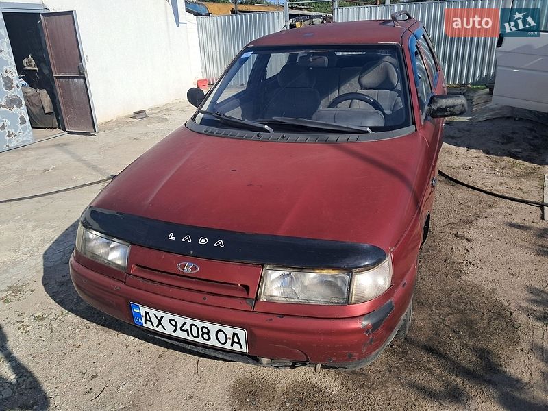 ВАЗ / Lada 2111 2001