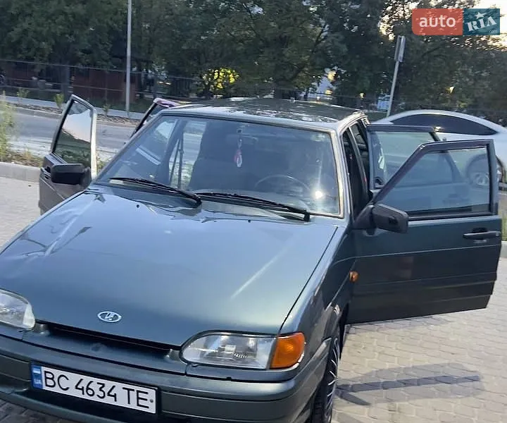 ВАЗ / Lada 2111 2010