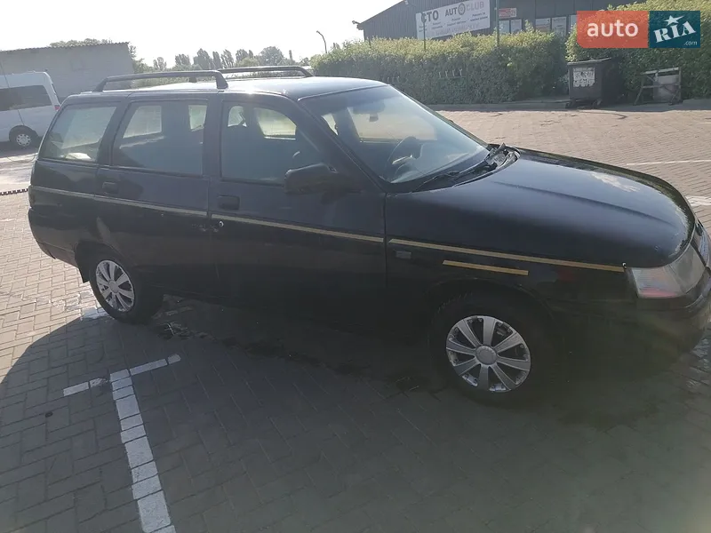 ВАЗ / Lada 2111