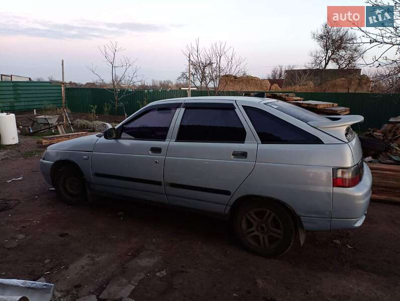 Хэтчбек ВАЗ / Lada 2112 2004 в Покрове фото 3 Хэтчбек ВАЗ / Lada 2112 2004 в Покрове