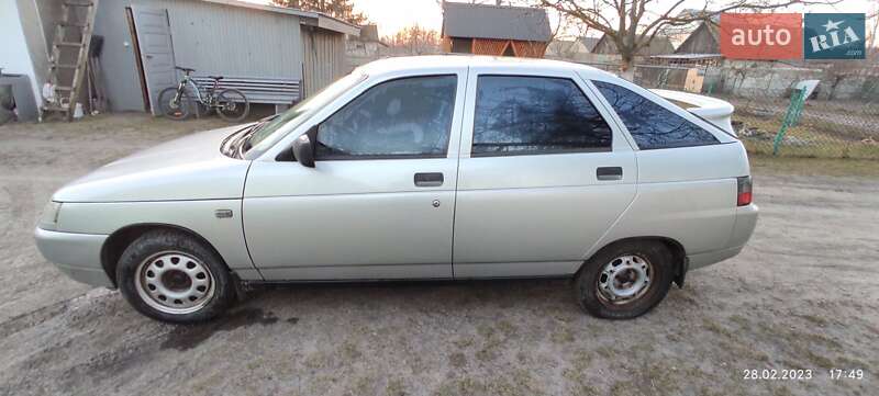 Хэтчбек ВАЗ / Lada 2112 2007 в Луцке
