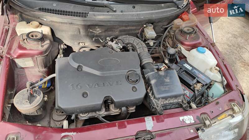 Хетчбек ВАЗ / Lada 2112 2004 в Луцьку