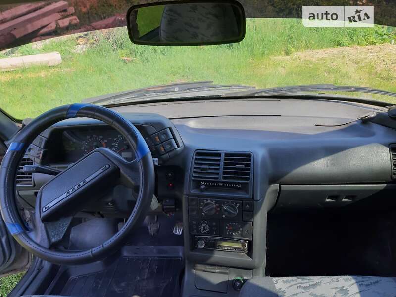 Хэтчбек ВАЗ / Lada 2112 2007 в Прилуках