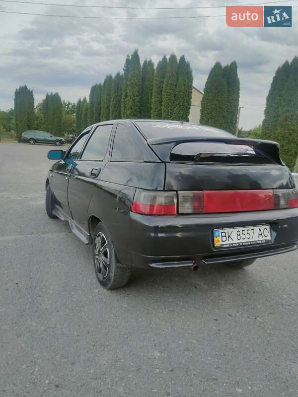 Хэтчбек ВАЗ / Lada 2112 2006 в Дубно