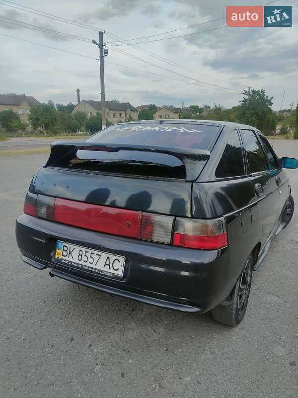 Хэтчбек ВАЗ / Lada 2112 2006 в Дубно