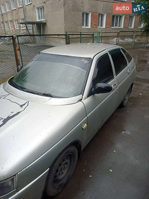 Хетчбек ВАЗ / Lada 2112 2005 в Рівному