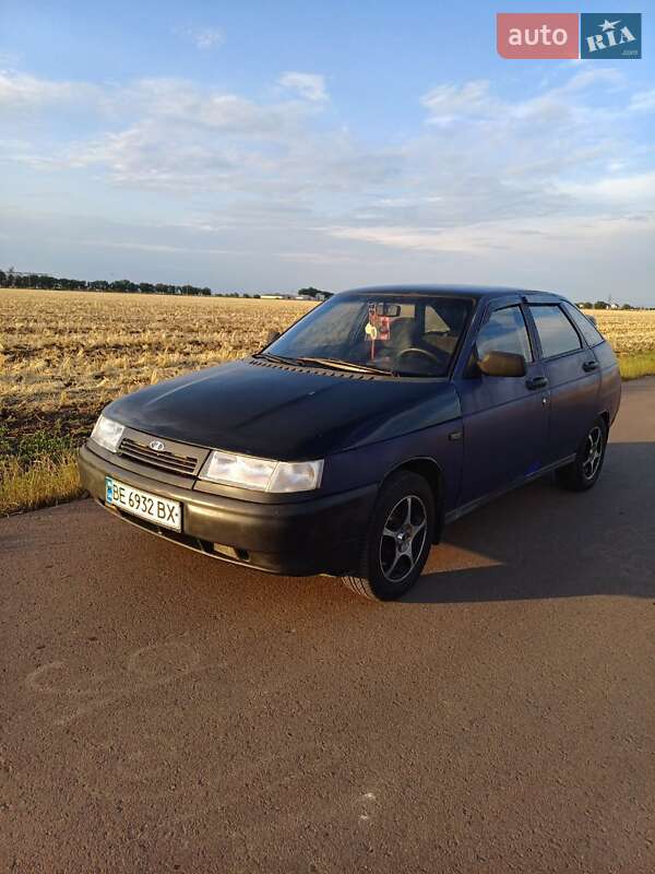 Хэтчбек ВАЗ / Lada 2112 2001 в Черноморске