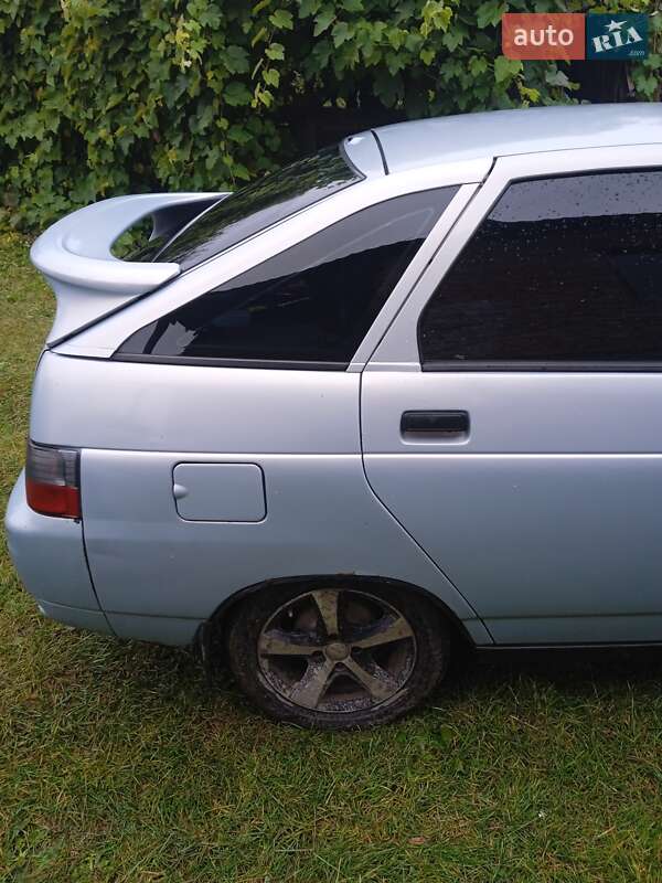 Хэтчбек ВАЗ / Lada 2112 2007 в Кременце