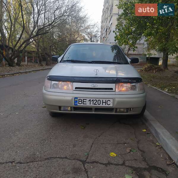 Хэтчбек ВАЗ / Lada 2112 2006 в Николаеве