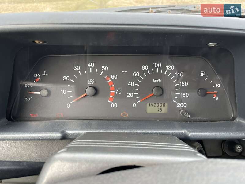 Хетчбек ВАЗ / Lada 2112 2002 в Черкасах фото 10 Хетчбек ВАЗ / Lada 2112 2002 в Черкасах