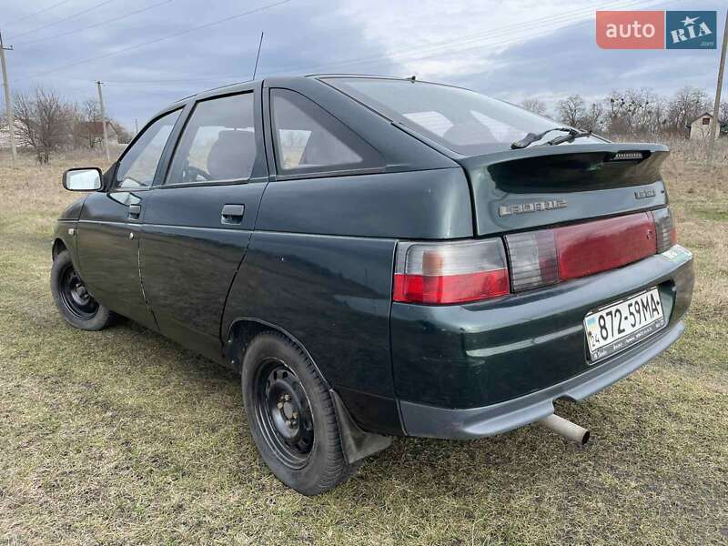 Хетчбек ВАЗ / Lada 2112 2002 в Черкасах фото 4 Хетчбек ВАЗ / Lada 2112 2002 в Черкасах