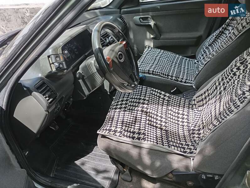 Хетчбек ВАЗ / Lada 2112 2007 в Первомайську фото 7 Хетчбек ВАЗ / Lada 2112 2007 в Первомайську