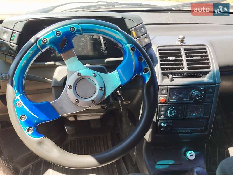 Хэтчбек ВАЗ / Lada 2112 2006 в Лимане