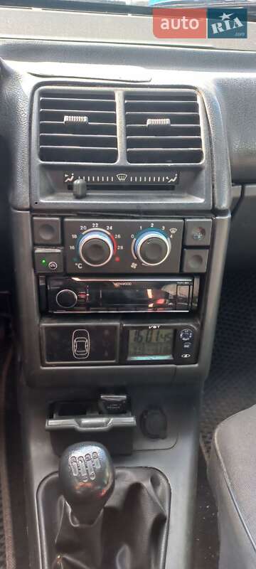 Хетчбек ВАЗ / Lada 2112 2007 в Сарнах