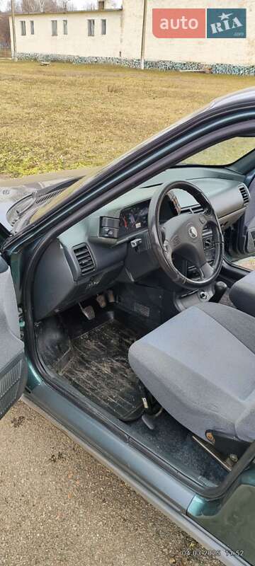 Хэтчбек ВАЗ / Lada 2112 2007 в Побужском