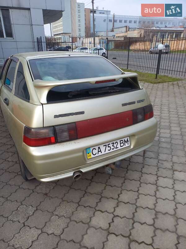 Хэтчбек ВАЗ / Lada 2112 2004 в Черкассах