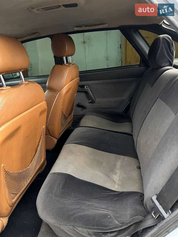 Хэтчбек ВАЗ / Lada 2112 2008 в Харькове