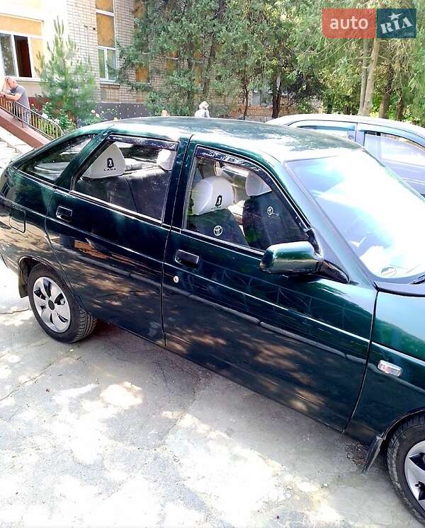 Хэтчбек ВАЗ / Lada 2112 2001 в Херсоне