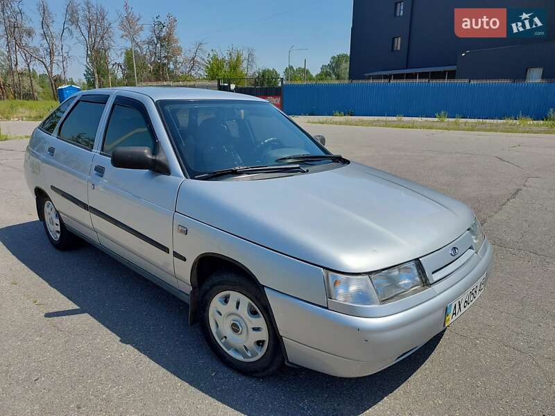 Хетчбек ВАЗ / Lada 2112 2004 в Харкові