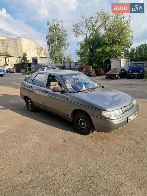 Хэтчбек ВАЗ / Lada 2112 2006 в Киеве