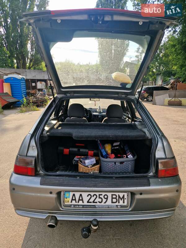 Хэтчбек ВАЗ / Lada 2112 2006 в Киеве