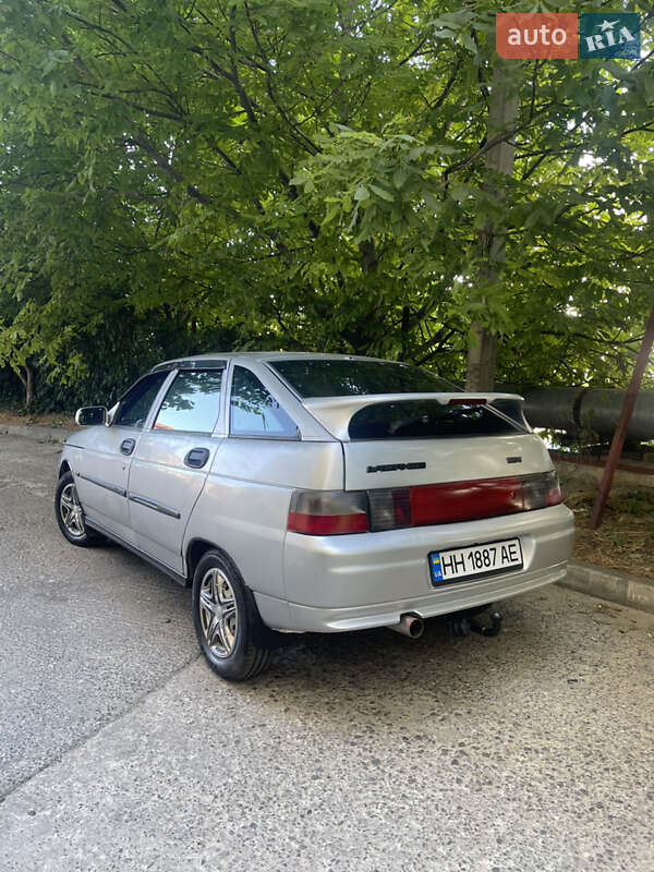 Хэтчбек ВАЗ / Lada 2112 2005 в Одессе