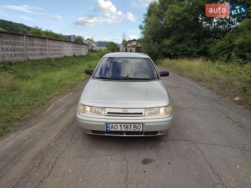 ВАЗ / Lada 2112 2001
