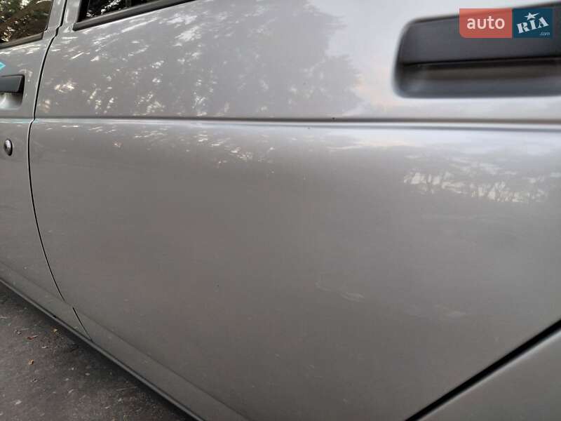 Хэтчбек ВАЗ / Lada 2112 2006 в Черкассах