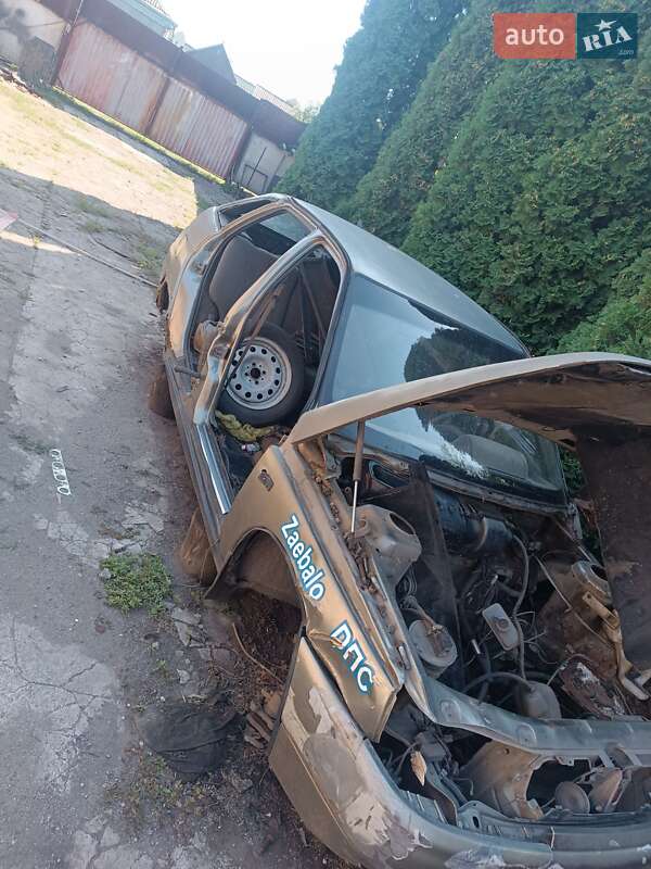 Хэтчбек ВАЗ / Lada 2112 2001 в Сахновщине фото 2 Хэтчбек ВАЗ / Lada 2112 2001 в Сахновщине