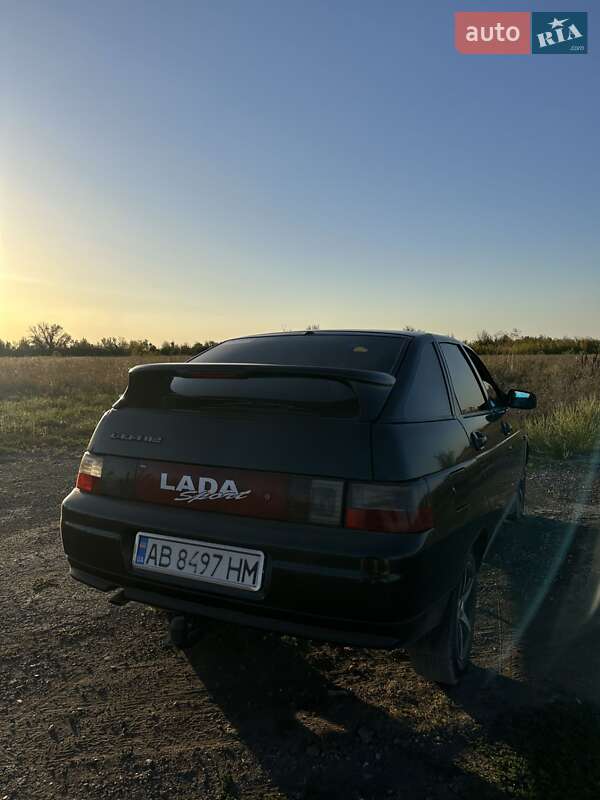 Хэтчбек ВАЗ / Lada 2112 2006 в Крыжополе