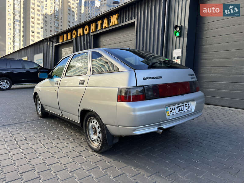 Хэтчбек ВАЗ / Lada 2112 2004 в Киеве