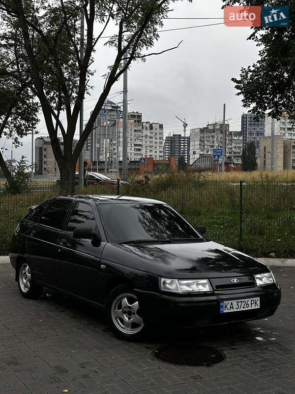 ВАЗ / Lada 2112 2006