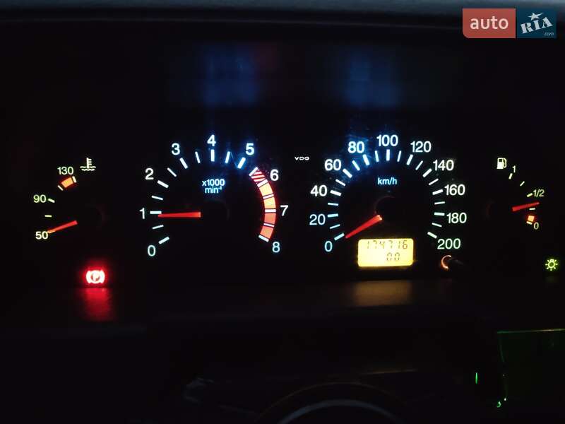 Хэтчбек ВАЗ / Lada 2112 2007 в Глухове