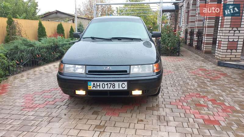 Хэтчбек ВАЗ / Lada 2112 2005 в Врадиевке