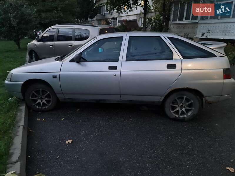 Хэтчбек ВАЗ / Lada 2112 2006 в Хмельницком