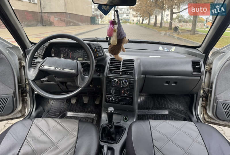 Хетчбек ВАЗ / Lada 2112 2007 в Житомирі фото 18 Хетчбек ВАЗ / Lada 2112 2007 в Житомирі