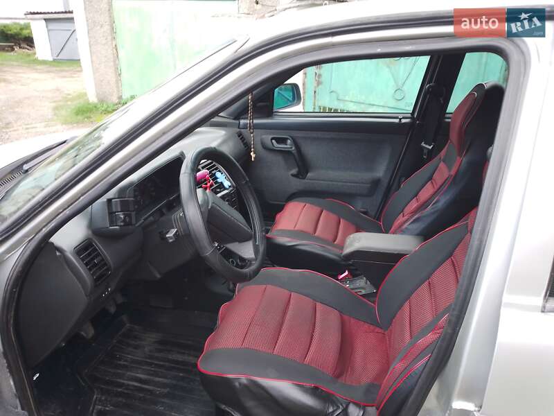 Хетчбек ВАЗ / Lada 2112 2004 в Томашполі