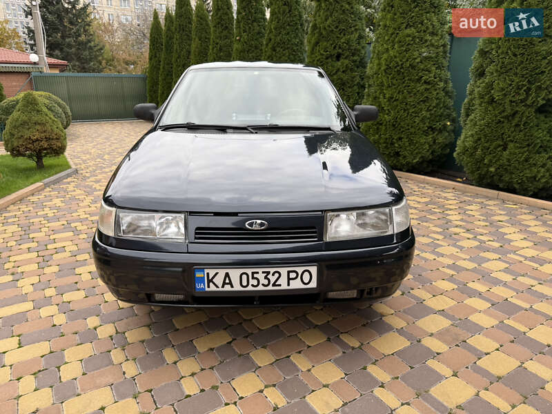 Хэтчбек ВАЗ / Lada 2112 2007 в Киеве