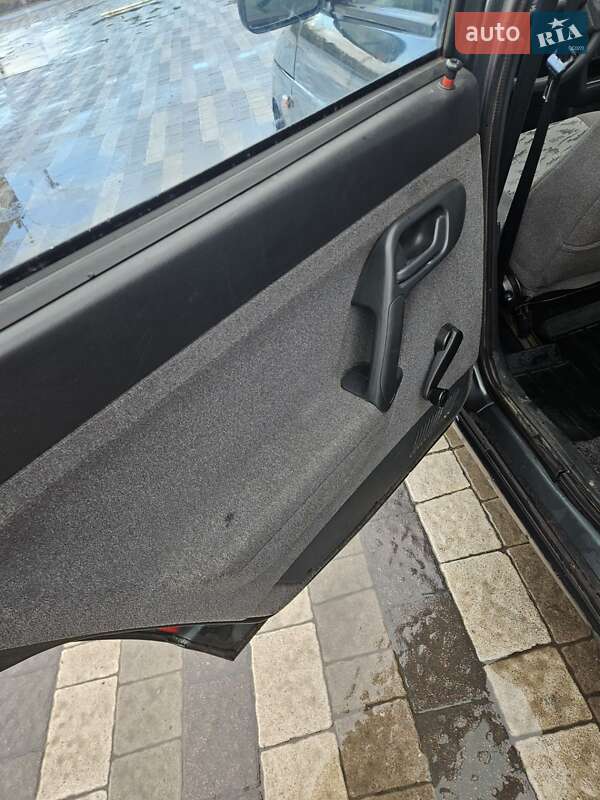 Хетчбек ВАЗ / Lada 2112 2006 в Львові фото 36 Хетчбек ВАЗ / Lada 2112 2006 в Львові