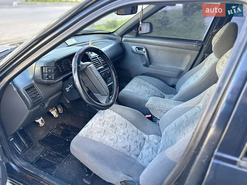 Хэтчбек ВАЗ / Lada 2112 2006 в Тернополе
