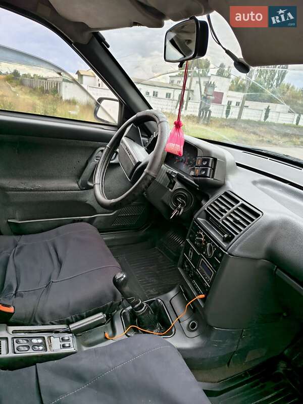 Хетчбек ВАЗ / Lada 2112 2005 в Драбіву фото 11 Хетчбек ВАЗ / Lada 2112 2005 в Драбіву