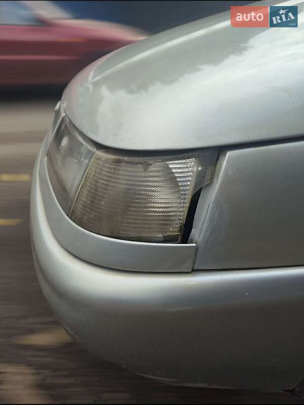 Хэтчбек ВАЗ / Lada 2112 2006 в Черкассах