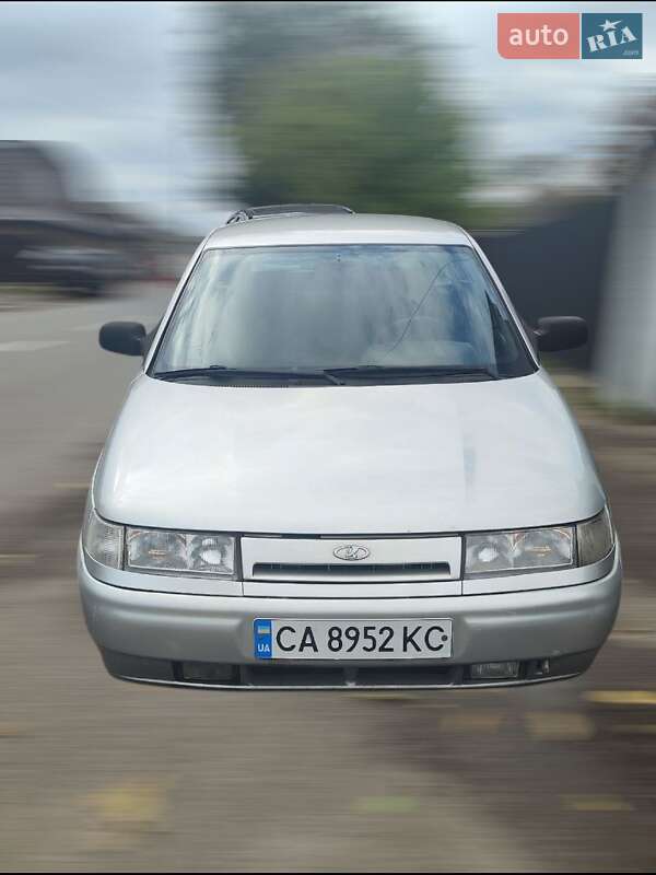 Хэтчбек ВАЗ / Lada 2112 2006 в Черкассах