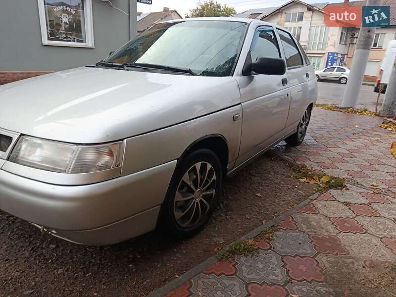 Хэтчбек ВАЗ / Lada 2112 2008 в Кривом Роге фото 19 Хэтчбек ВАЗ / Lada 2112 2008 в Кривом Роге